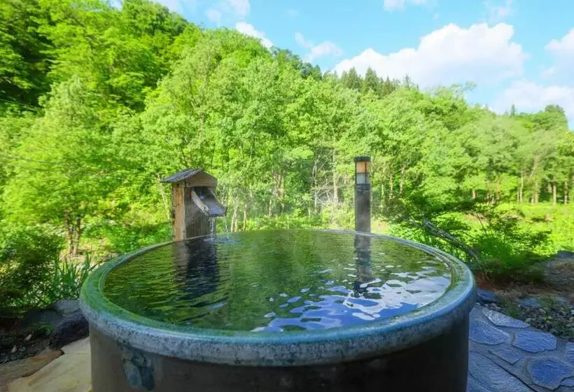 Hotelli Sasakura Onsen Ryuunso