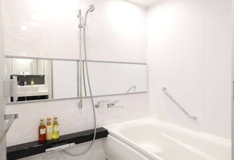 בית מלון כפרי Via Inn Umeda