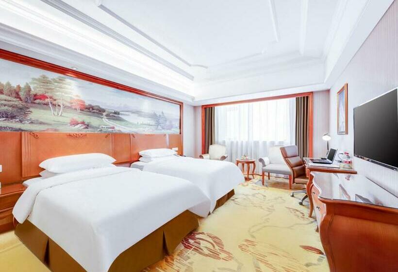 Hotel Vienna  Wuhan Yellow Crane Tower Branch