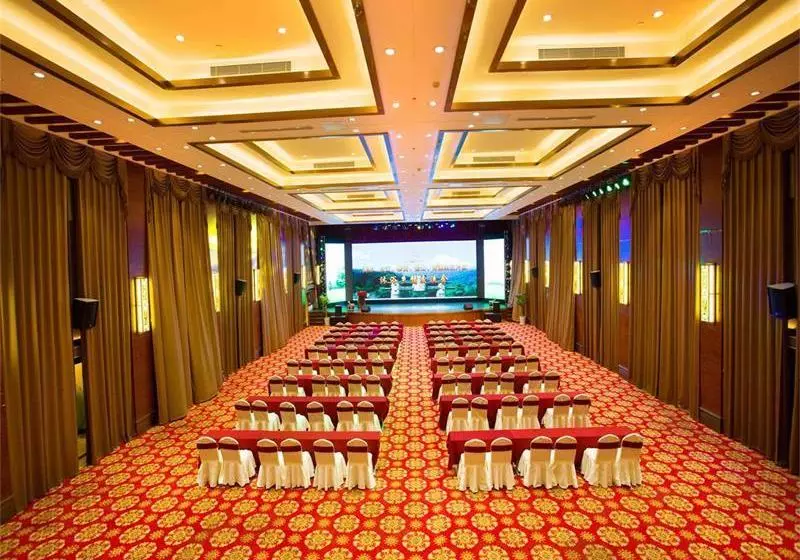 Vienna International Hotel Shanghai Malu Station