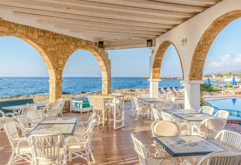 Pyrgos Blue