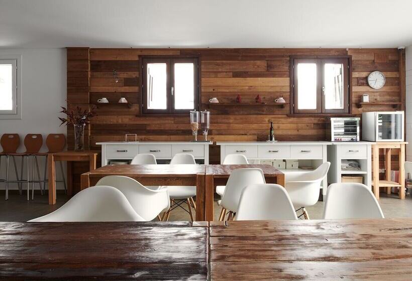 Apartahotel Tres Quiñones