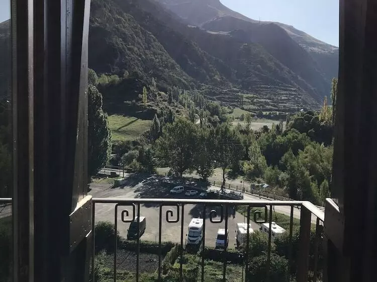 Apartahotel Tres Quiñones