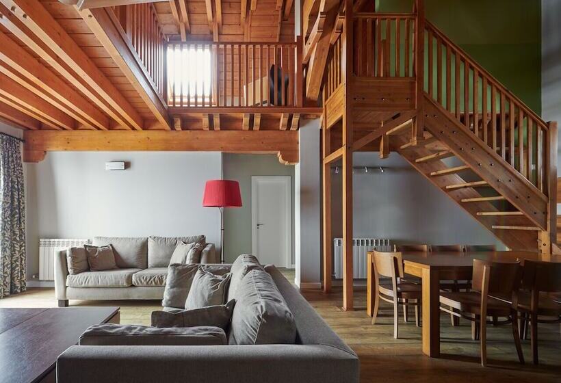 Apartahotel Tres Quiñones