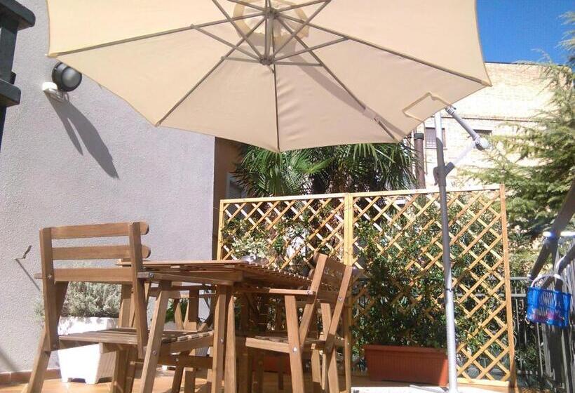 Отель B&b A Portata Di Mare