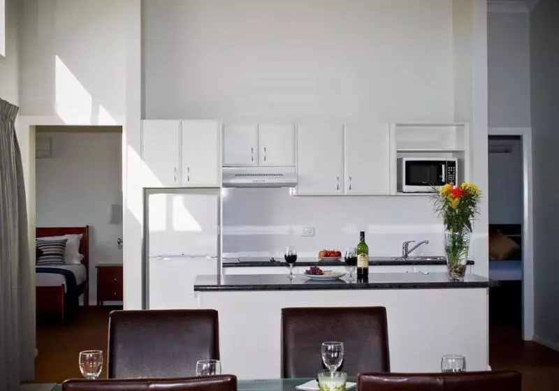 هتل Beltana Villas