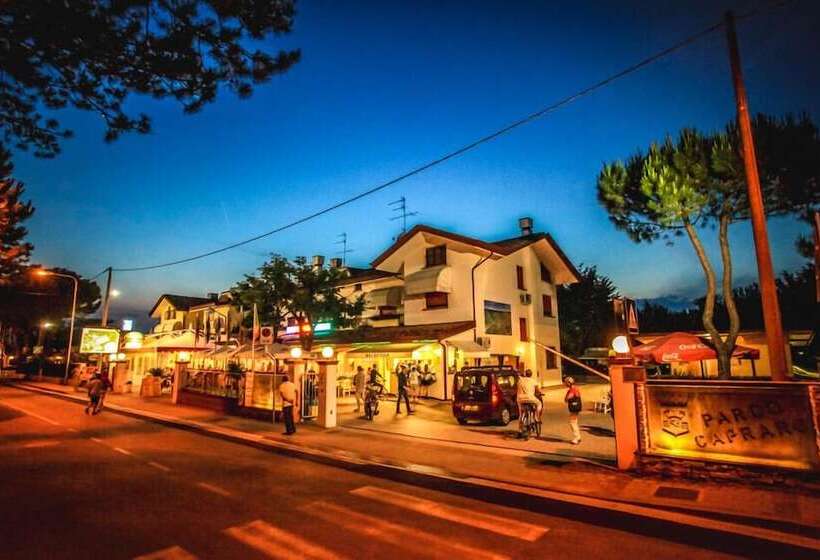 هتل Camping Parco Capraro