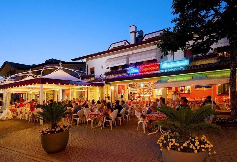 هتل Camping Parco Capraro