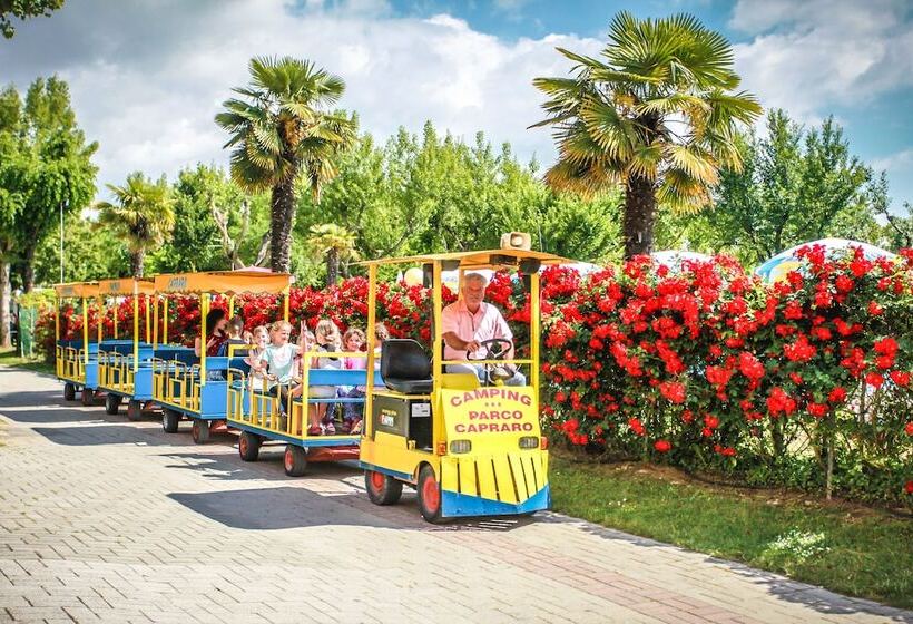 هتل Camping Parco Capraro