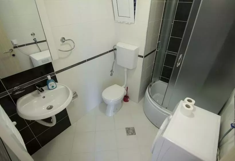 هتل Central Park Residence