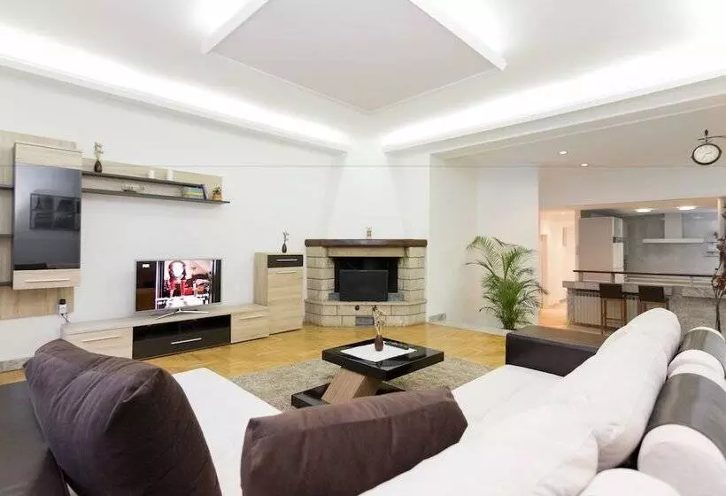 هتل Central Park Residence