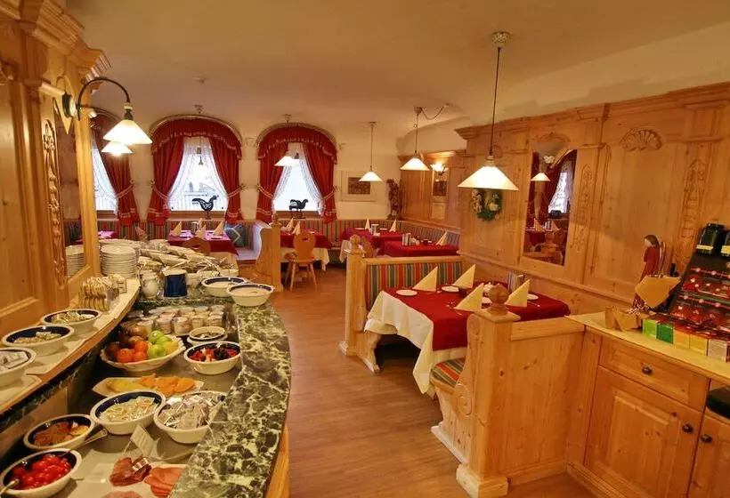 ホテル Garni Criss