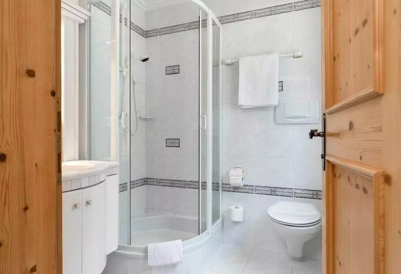 ホテル Garni Criss