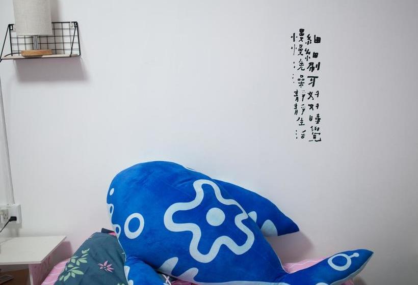 Szálloda Guilin Hundred Lives Youth Hostel