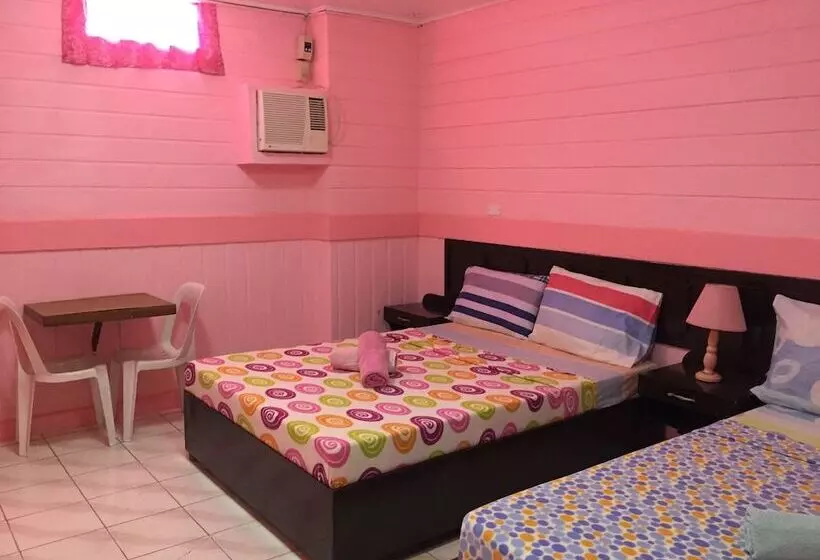هتل Hayward Travel Inn