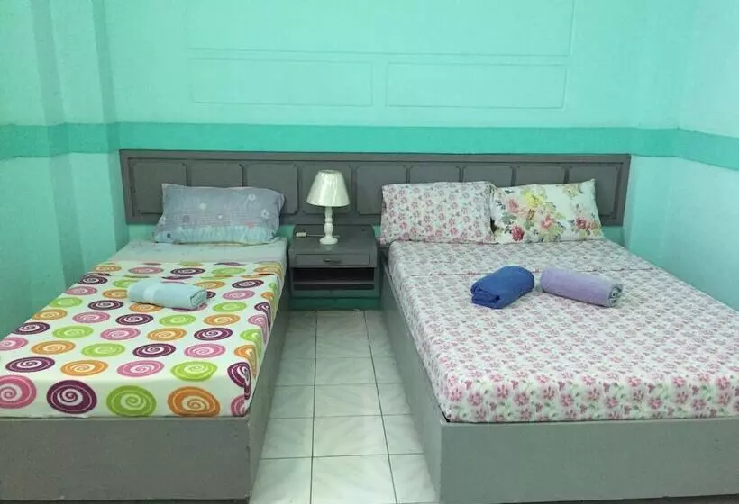 هتل Hayward Travel Inn