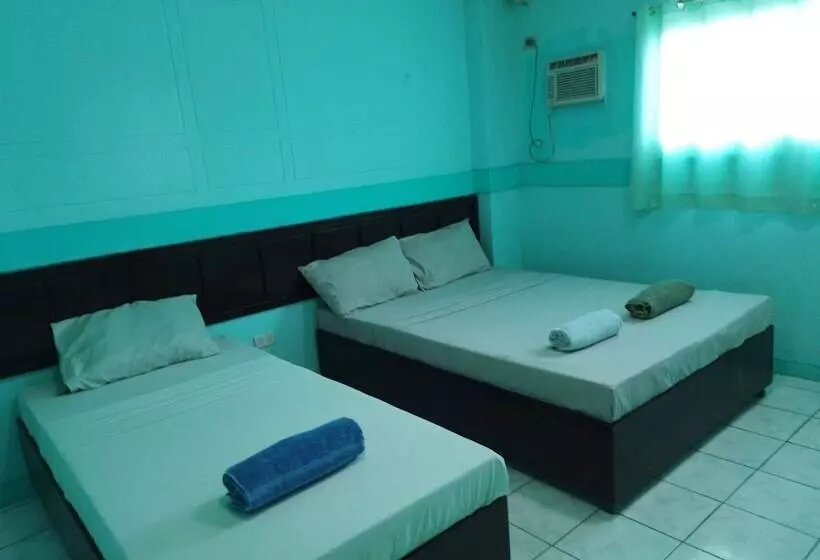 هتل Hayward Travel Inn