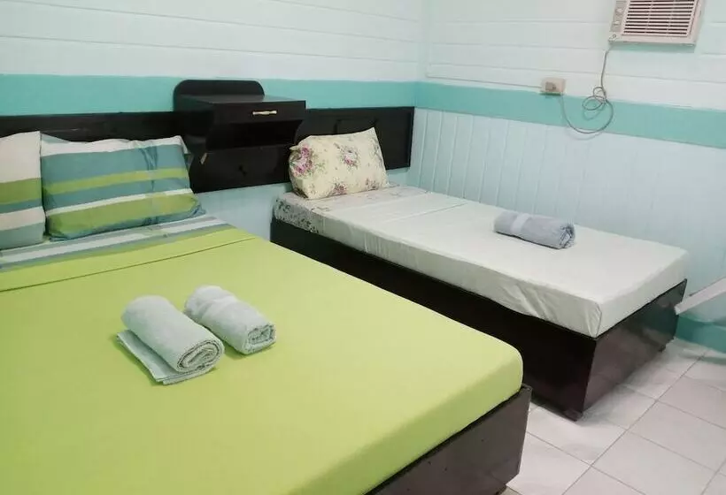 هتل Hayward Travel Inn