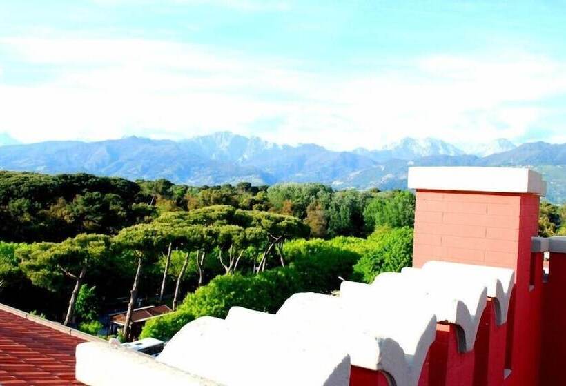 בית מלון כפרי Re Versiliana