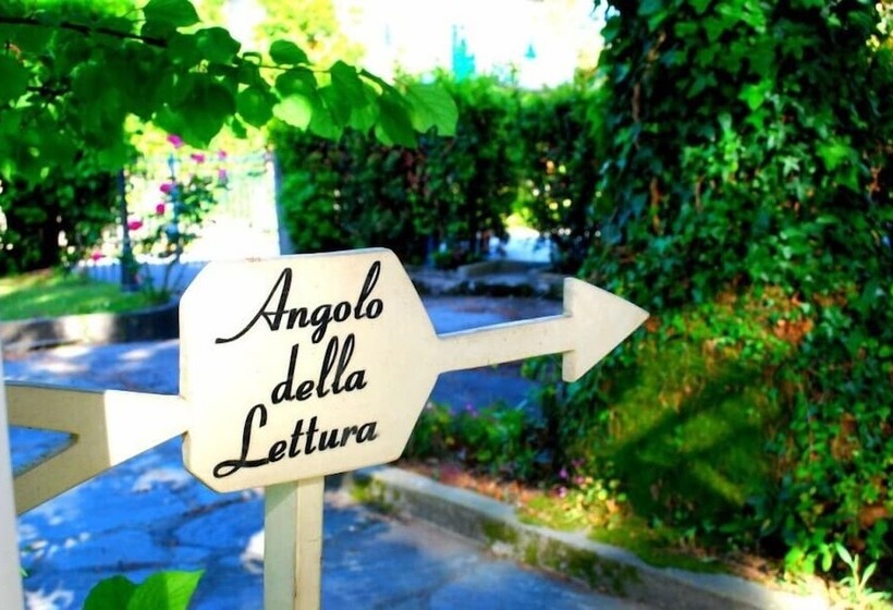 בית מלון כפרי Re Versiliana