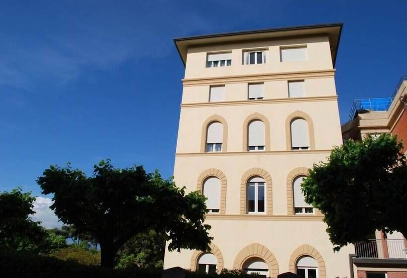 בית מלון כפרי Re Versiliana