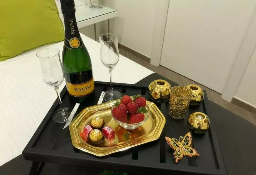 هتل L`essenza B&b