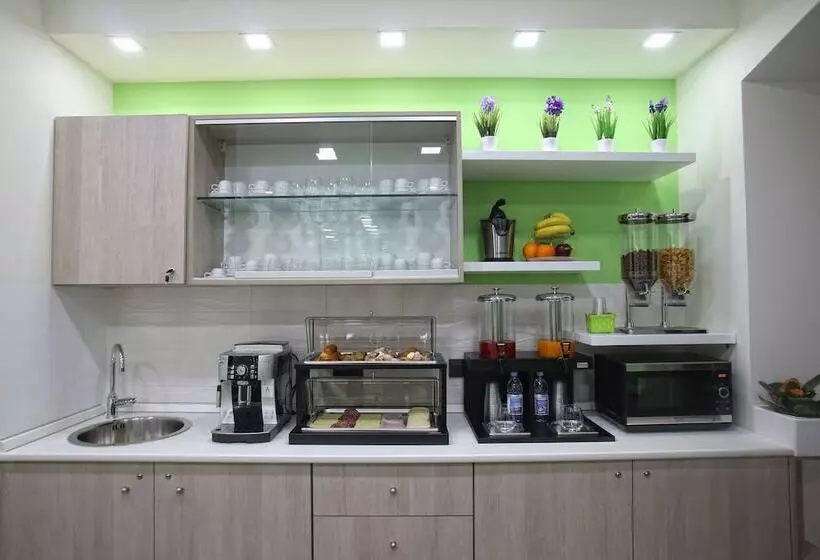 هتل L`essenza B&b