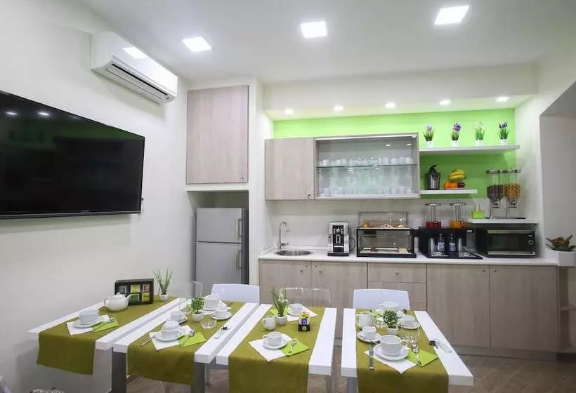 هتل L`essenza B&b