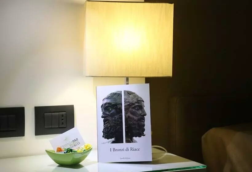 هتل L`essenza B&b