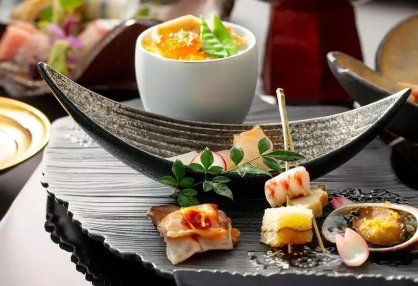 Hotelli Mikawawan Resort Linx