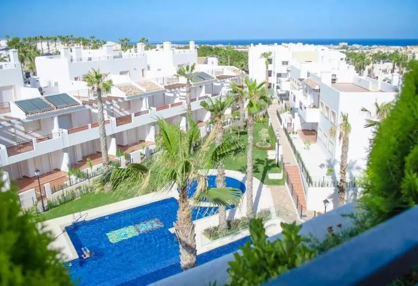 هتل Residencial Linnea Sol