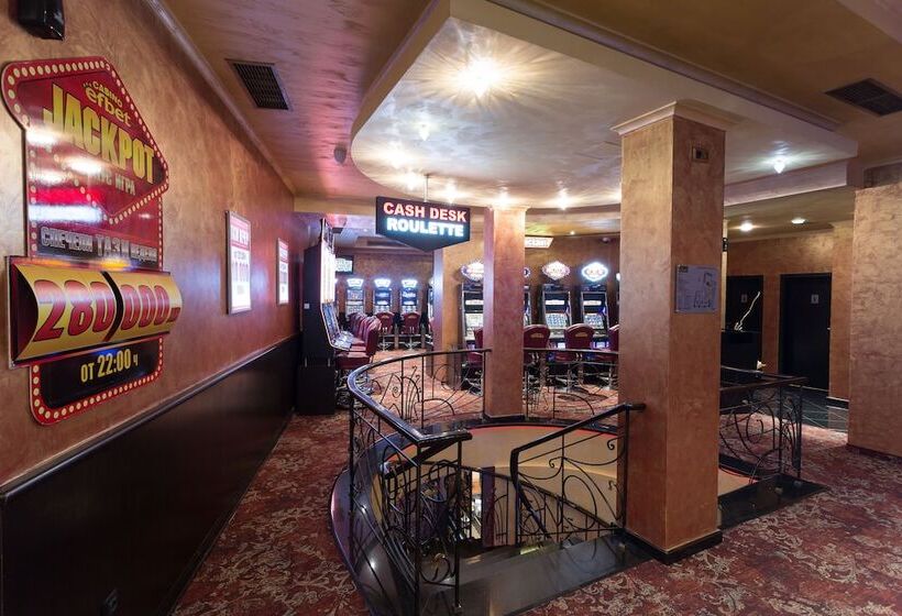 ホテル Samuil Apartments