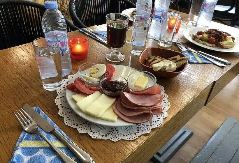 ホテル Samuil Apartments