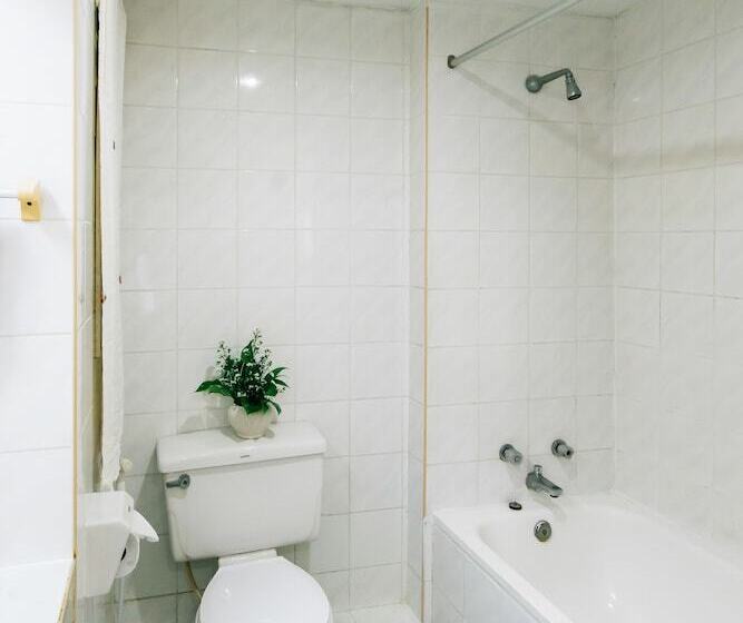 Отель Sinkiat Thani