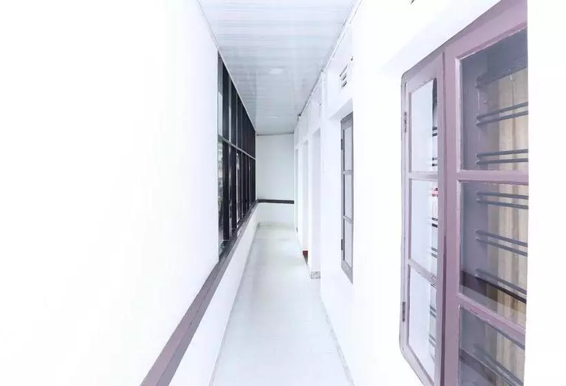 Hotelli Swiss Garden