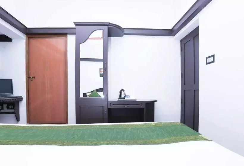 Hotelli Swiss Garden