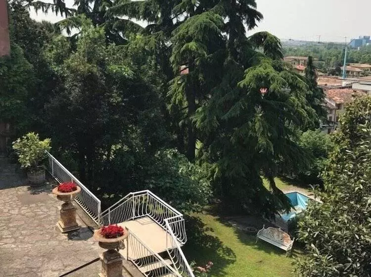 ホテル Villa House And Garden B&b