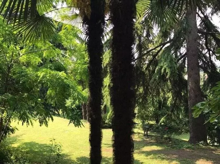 ホテル Villa House And Garden B&b