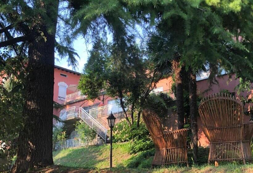 酒店 Villa House And Garden B&b