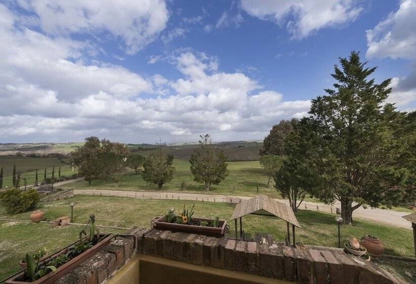 בית מלון כפרי Wine Resort Colsereno