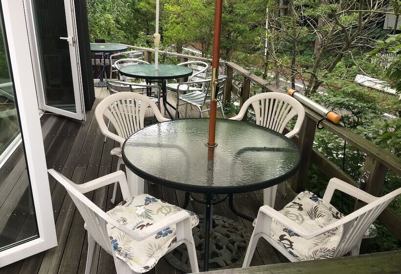 هتل Wistaria Karuizawa