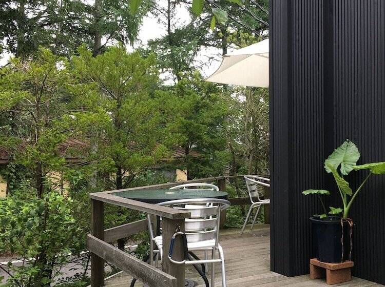 هتل Wistaria Karuizawa