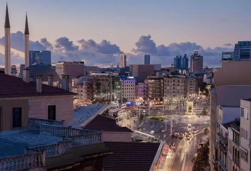 Akka Lush Hotel Taksim