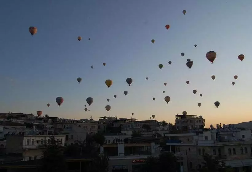 Hotelli Cappadocian Special House