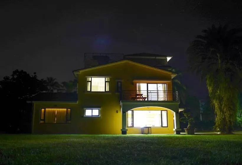 هتل Greenfield Villa