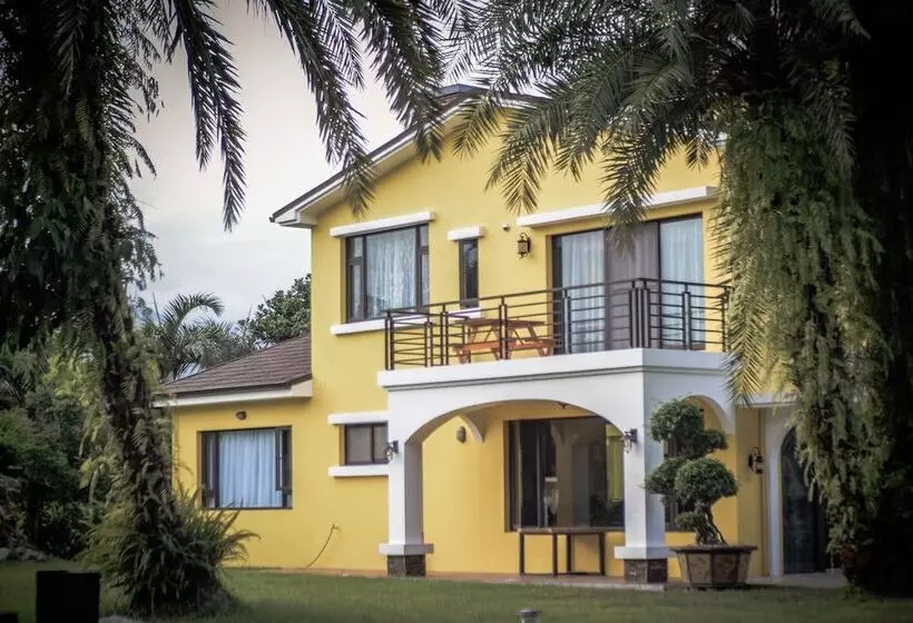 هتل Greenfield Villa