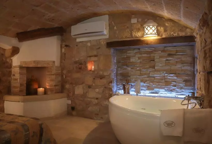 هتل Holidaymonopoli