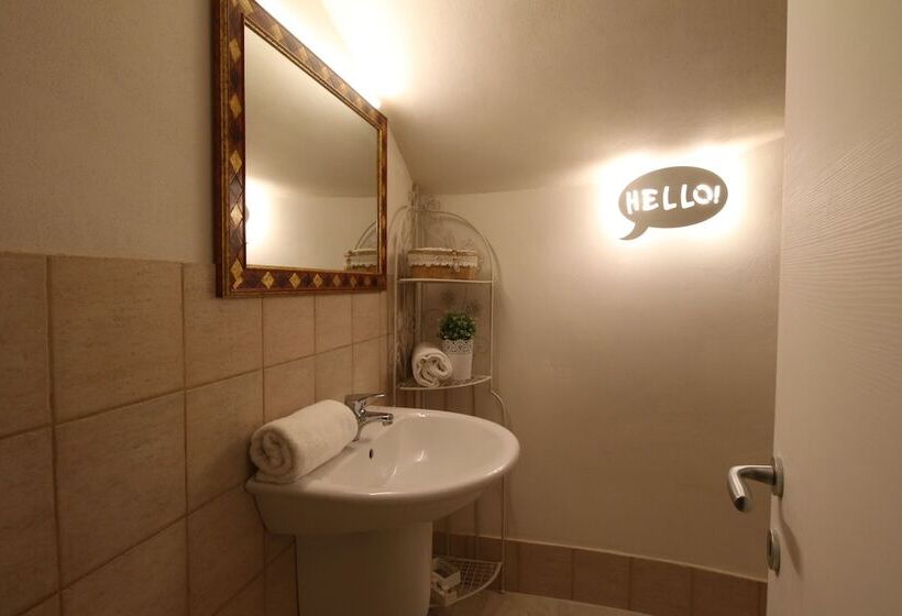 هتل Holidaymonopoli