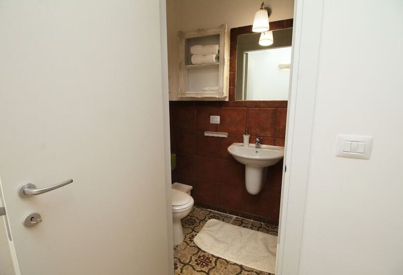 هتل Holidaymonopoli