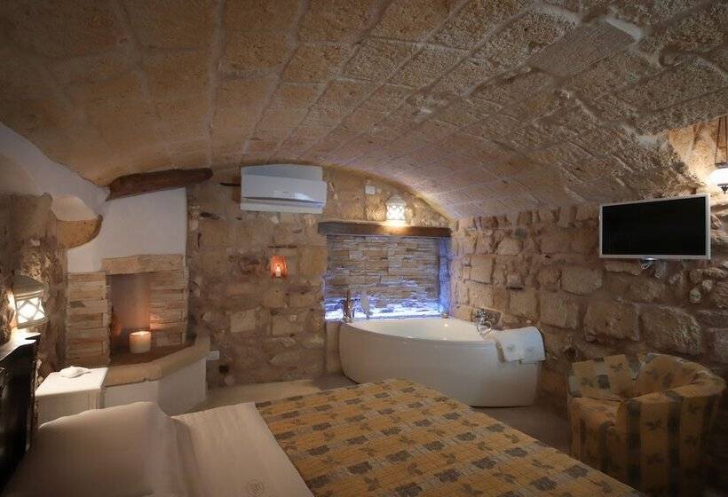 هتل Holidaymonopoli